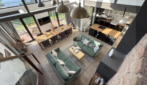 Deluxe Villa