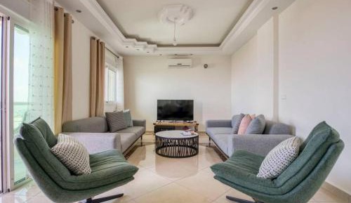 Three-Bedroom Apartment with Balcony