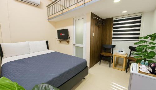 Double Room with Private Bathroom