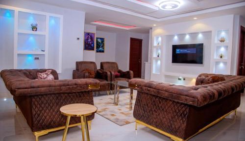 Three-Bedroom Premium Apartment with Balcony
