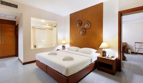 One-Bedroom Suite
