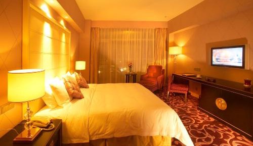 Mainland Chinese Citizens - Deluxe Queen Room with River View