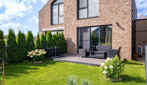 Two-Bedroom Apartment with Terrace