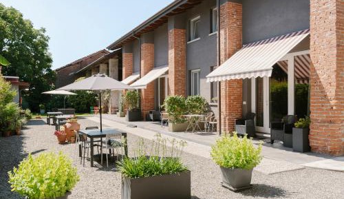 Apartment - Split Level