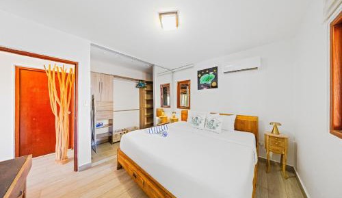 Two-Bedroom Apartment with Balcony