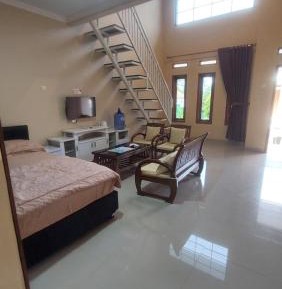 Superior Family Room