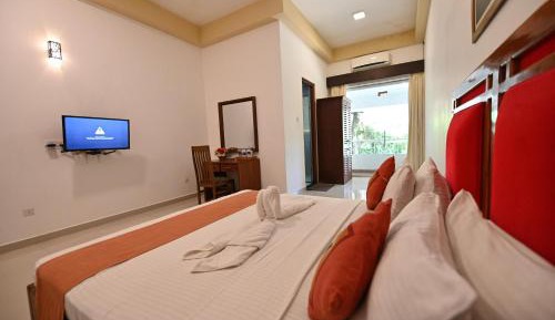 Deluxe Double Room with Balcony