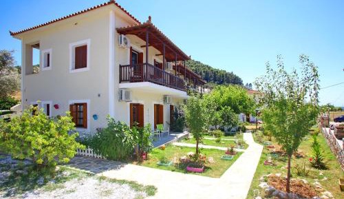 Studio with Sea View (2 Adults)