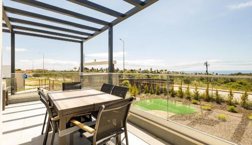Three-Bedroom Apartment - High Floor