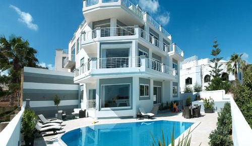 Villa with Sea View