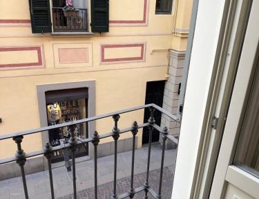 Suite Apartment