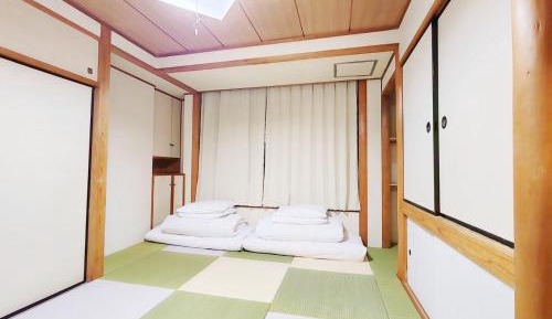 Economy Twin Room