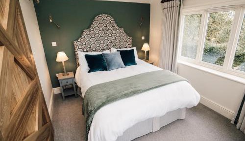 One-Bedroom Cottage