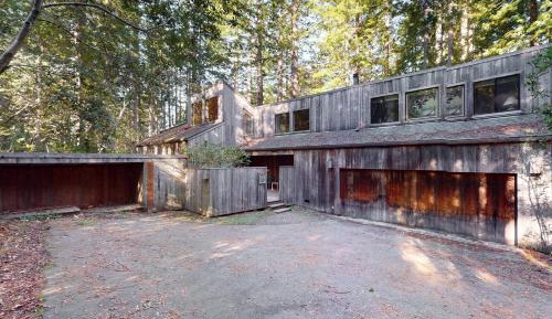 Two Bedroom Holiday Home