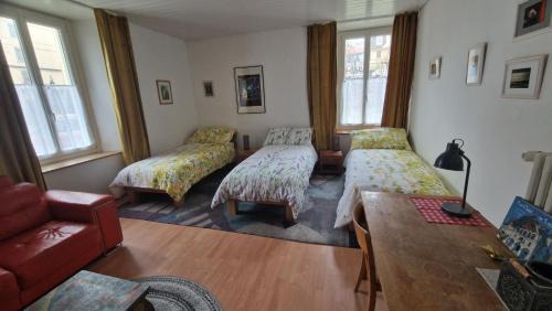 Triple Room with Garden View