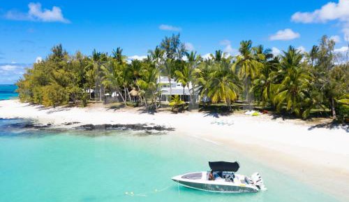 Villa - Beach Front