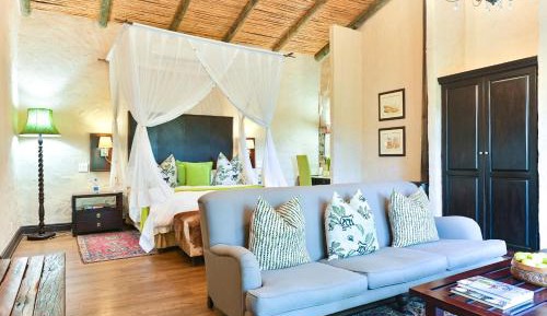 Two-Bedroom Family Suite with Private Pool
