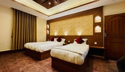 Deluxe Double or Twin Room