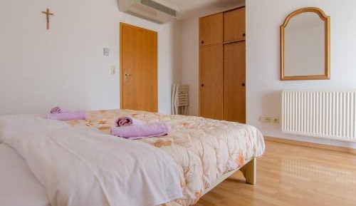 Comfort Triple Room with Shower