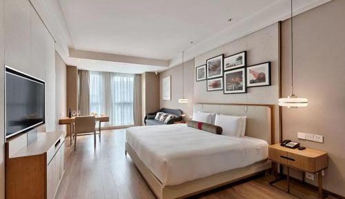 Superior King Room