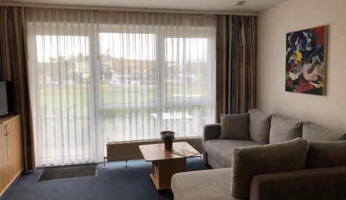 One-Bedroom Apartment with Terrace