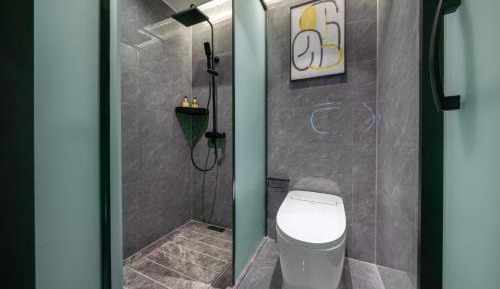 Deluxe Double Room with Shower