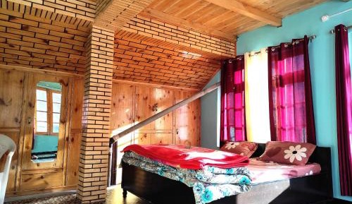 King Room with Mountain View