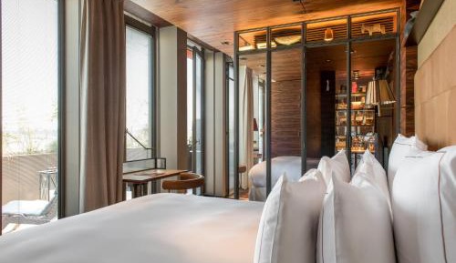 Two-Bedroom Suite