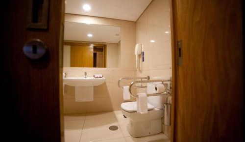 Twin Room - Disability Access