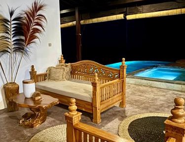 Deluxe Villa