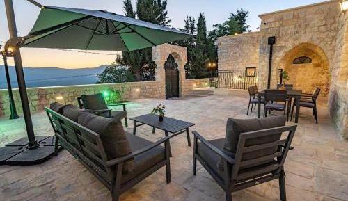 One-Bedroom Villa