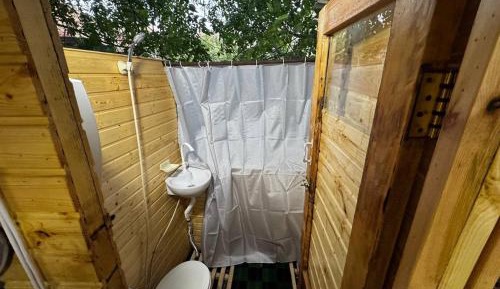 Budget Double Room in a Tree