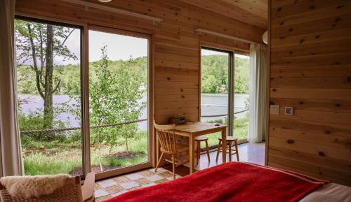 Lakeside Cabin