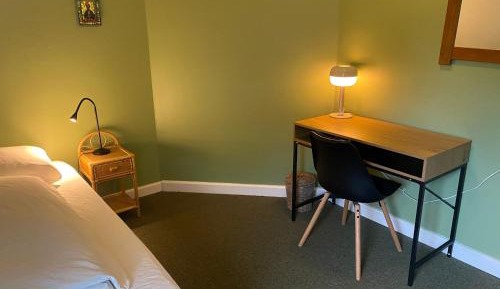 Single Room with Shared Bathroom