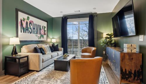 Apartment with Balcony