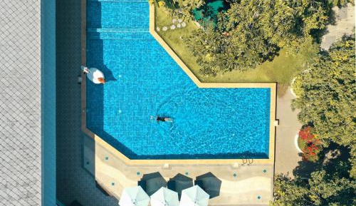King Room with Pool View