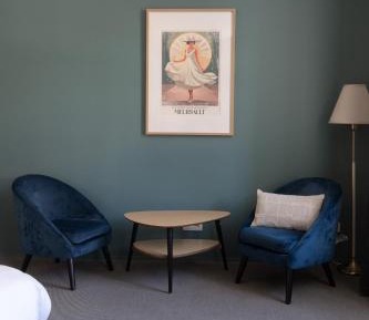 Deluxe Suite