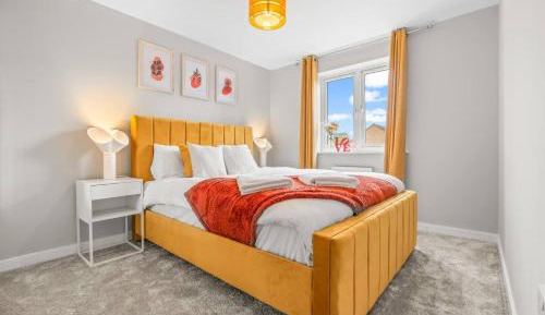Four-Bedroom Apartment