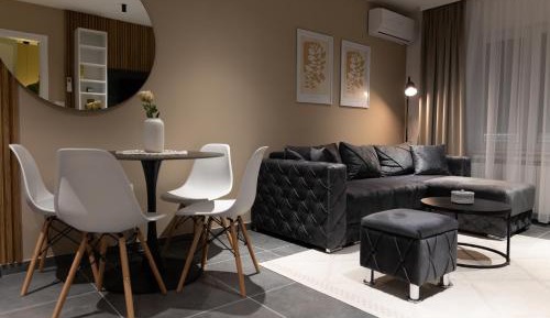 One-Bedroom Apartment with Terrace