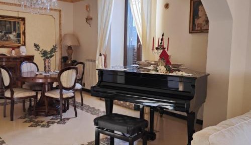 Suite Apartment