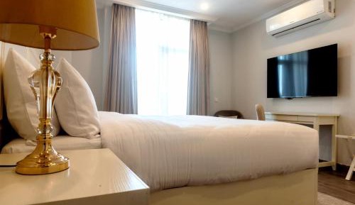 Two-Bedroom Suite