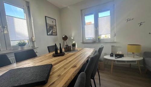 Four-Bedroom Deluxe Apartment
