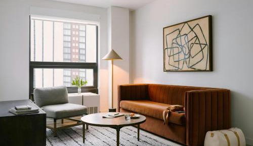 One-Bedroom Apartment with Queen and Sofa Bed