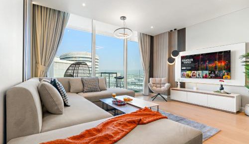 Three-Bedroom Apartment with Sea View