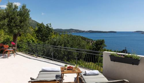 Two Bedroom Holiday Home