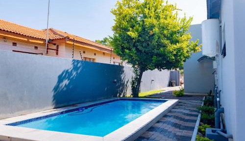 Three-Bedroom Holiday Home 