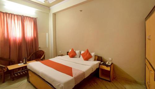 Small Single Room