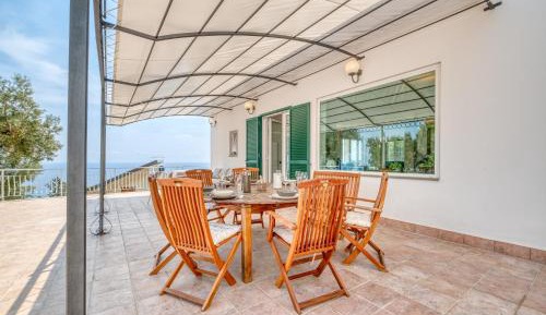 Villa with Sea View
