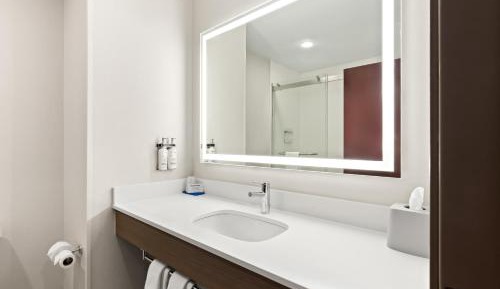 Suite with Two Beds - Non-Smoking