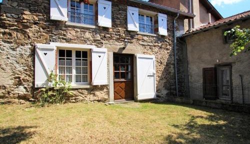 Holiday Home (4 Adults)